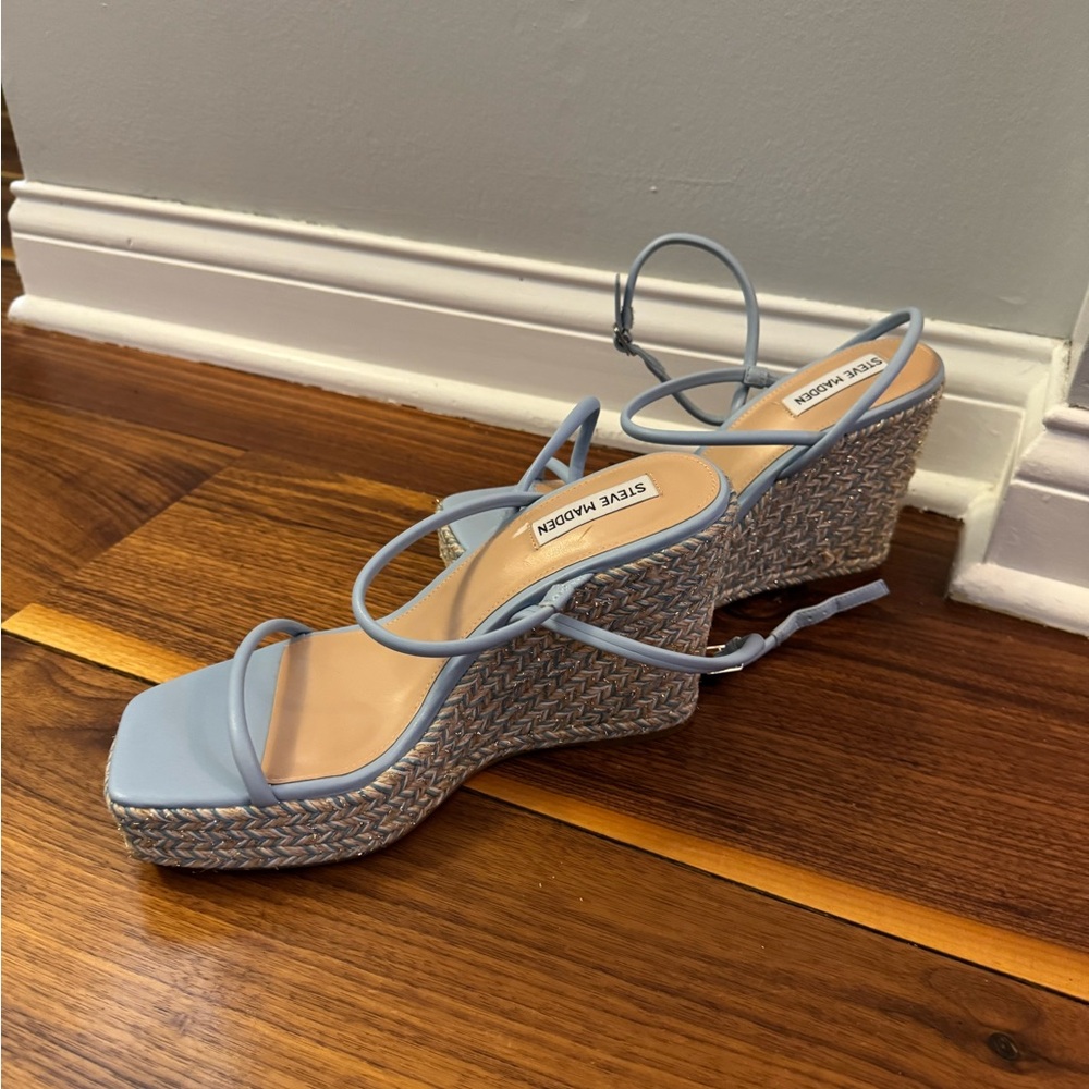 Steve Madden Blue Woven Wedges